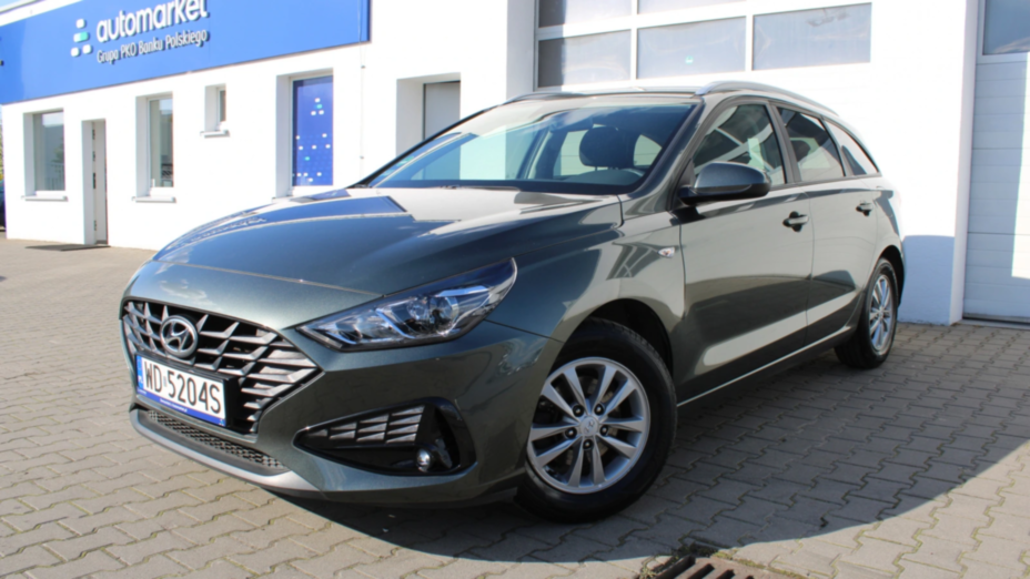 HYUNDAI i30 i30 1.5 DPI Classic +
