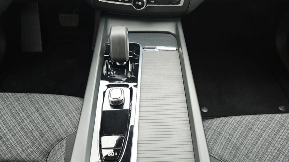 VOLVO XC60 XC60 B4 D Core aut