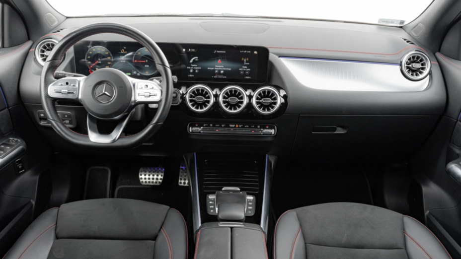 MERCEDES-BENZ EQA EQA 250 66.5kWh AMG Line