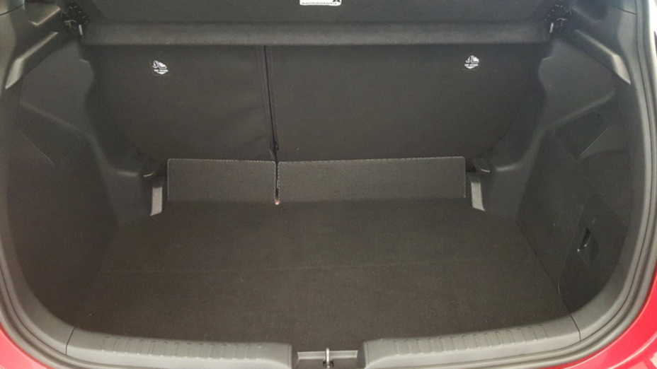 TOYOTA Yaris Yaris Hybrid 1.5 Selection Style