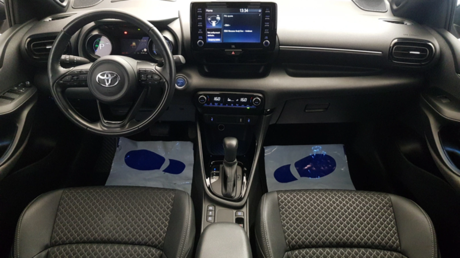 TOYOTA Yaris Yaris Hybrid 1.5 Selection Style