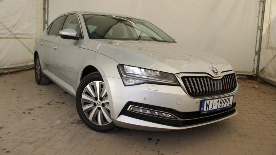SKODA Superb Superb 2.0 TDI SCR Style DSG