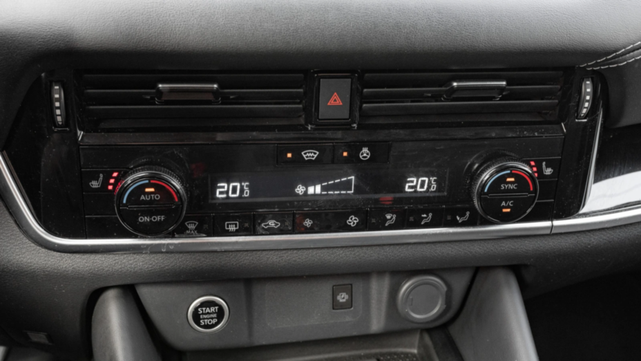 NISSAN Qashqai Qashqai 1.3 DIG-T mHEV N-Connecta Xtronic