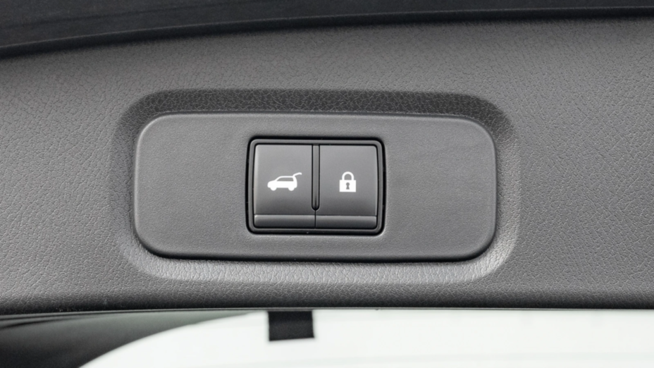 NISSAN Qashqai Qashqai 1.3 DIG-T mHEV N-Connecta Xtronic