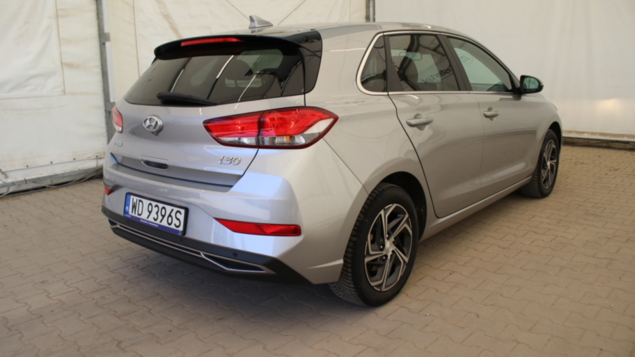 HYUNDAI i30 i30 1.5 DPI Smart