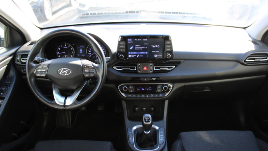 HYUNDAI i30 i30 1.5 DPI Comfort