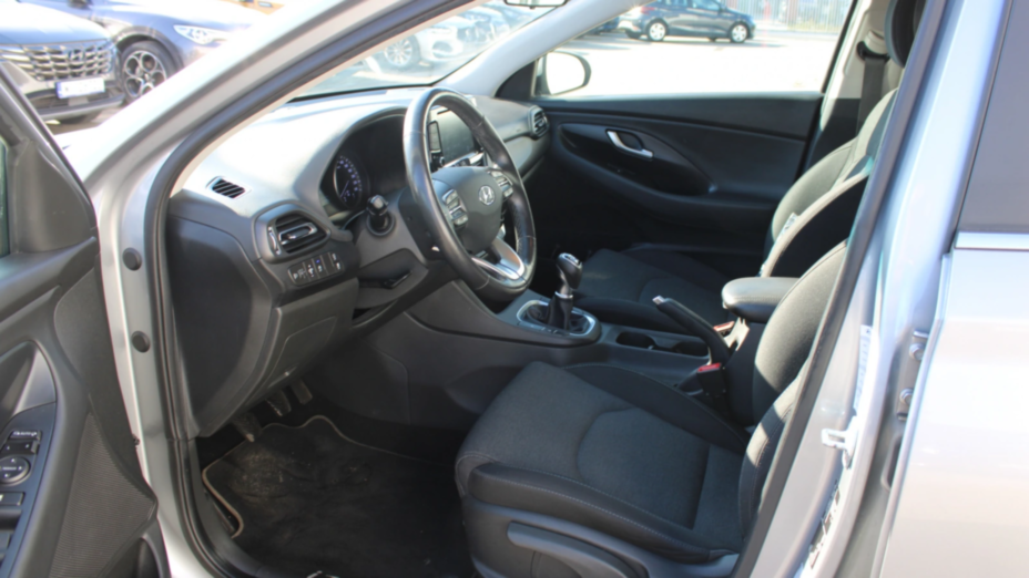 HYUNDAI i30 i30 1.5 DPI Comfort