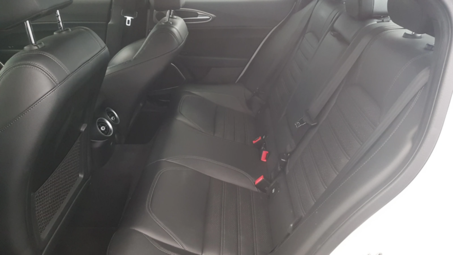 ALFA ROMEO Giulia Giulia 2.0 Turbo Veloce Q4 aut