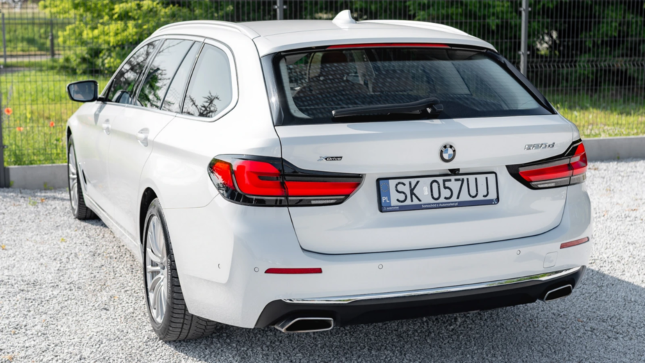 BMW Seria 5 520d xDrive mHEV Luxury Line aut