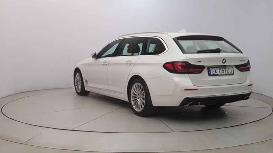BMW Seria 5 520d xDrive mHEV Luxury Line aut
