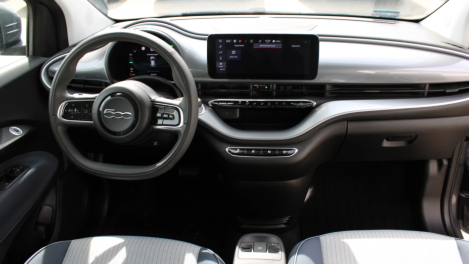 FIAT 500 500 3+1 42 kWh Icon