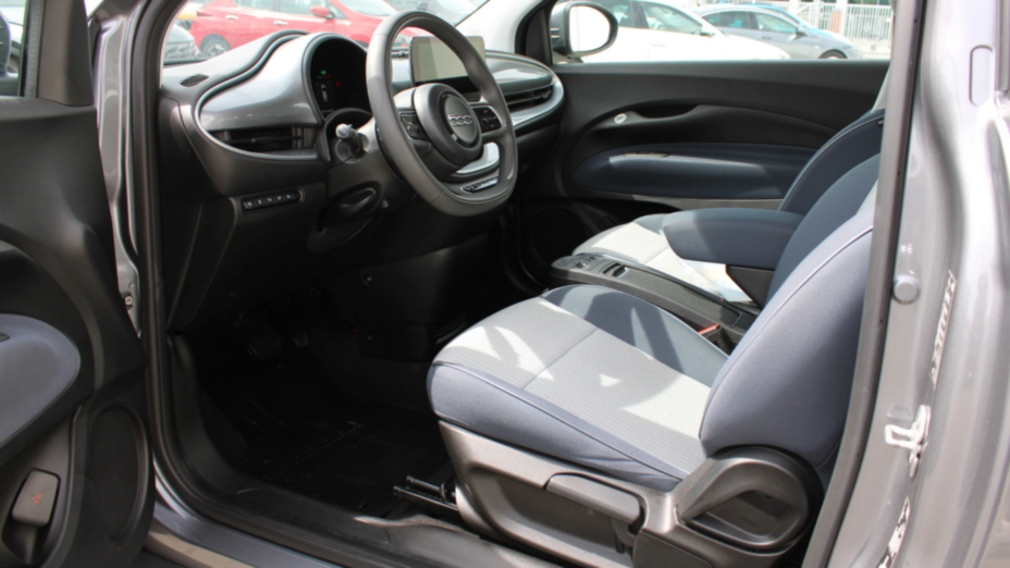 FIAT 500 500 3+1 42 kWh Icon