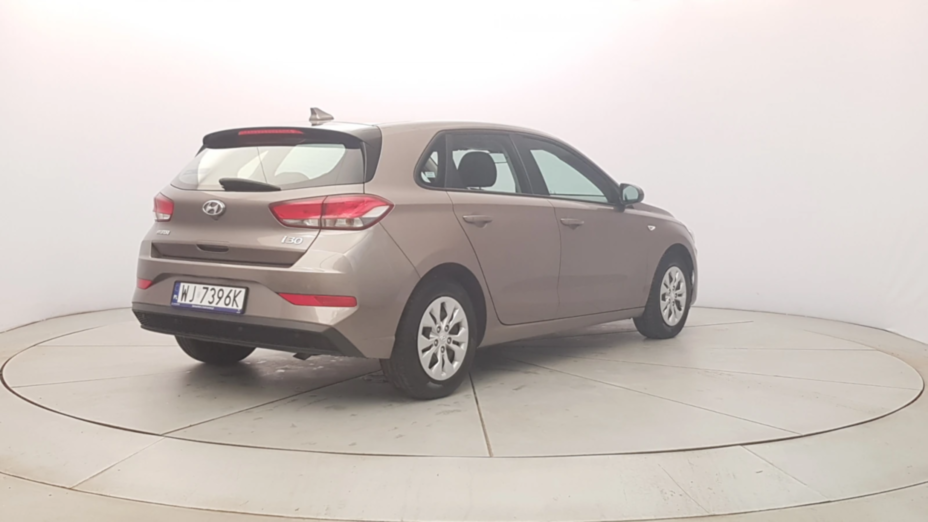 HYUNDAI i30 i30 1.5 DPI Classic +
