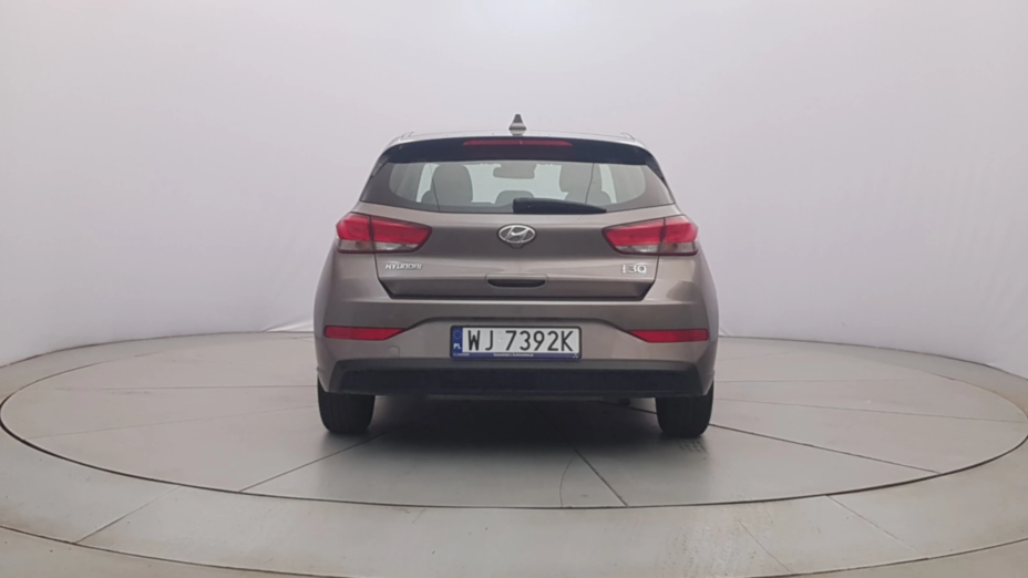 HYUNDAI i30 i30 1.5 DPI Classic +
