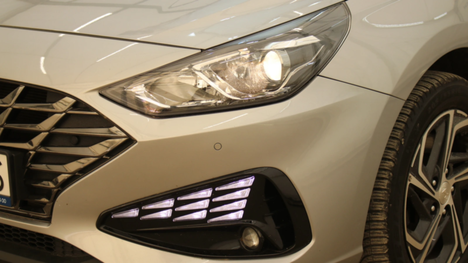 HYUNDAI i30 i30 1.5 DPI Smart