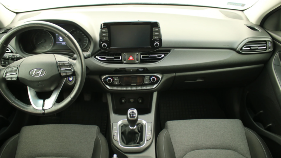 HYUNDAI i30 i30 1.5 DPI Smart