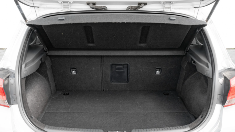 HYUNDAI i30 i30 1.5 DPI Smart