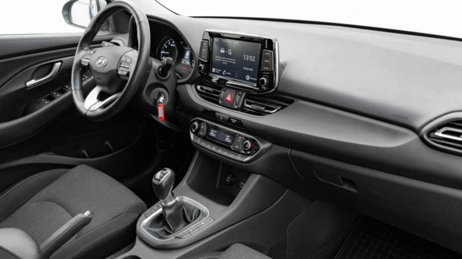 HYUNDAI i30 i30 1.5 DPI Smart
