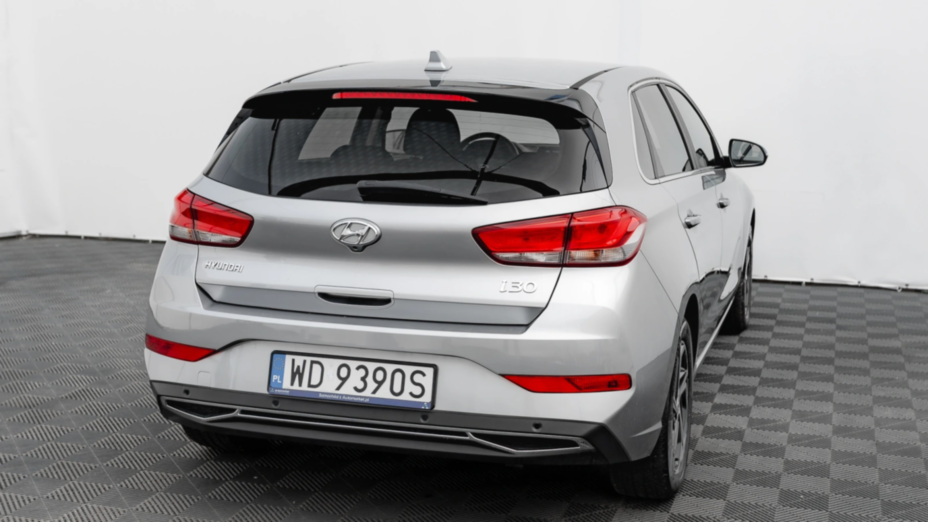 HYUNDAI i30 i30 1.5 DPI Smart