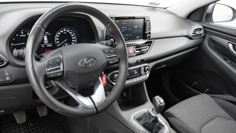 HYUNDAI i30 i30 1.5 DPI Smart