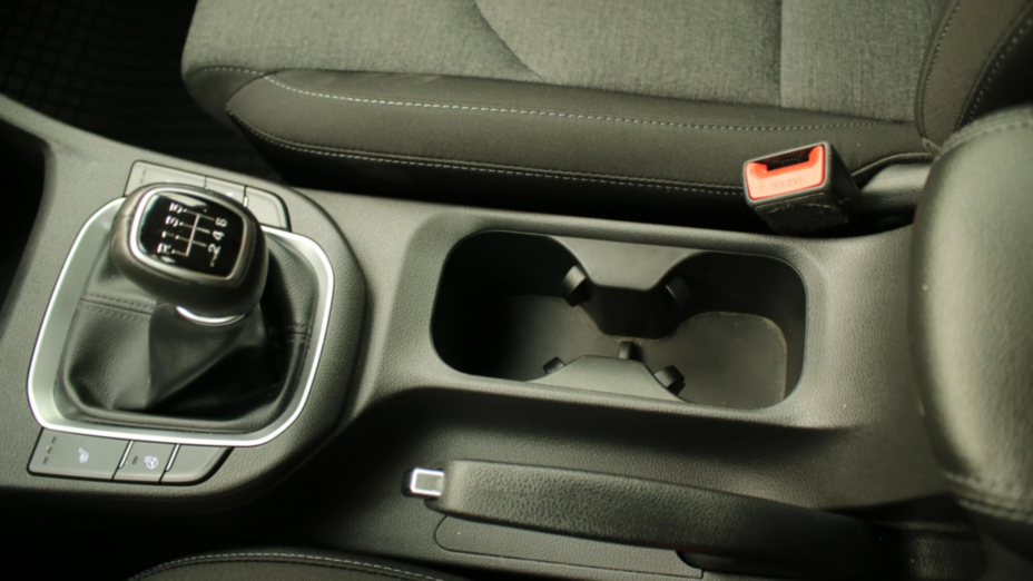 HYUNDAI i30 i30 1.5 DPI Smart