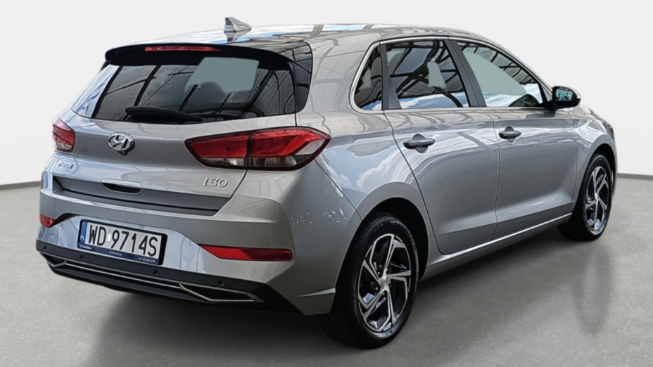 HYUNDAI i30 i30 1.5 DPI Smart