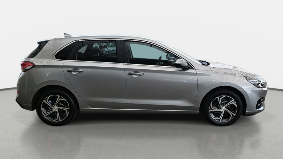HYUNDAI i30 i30 1.5 DPI Smart