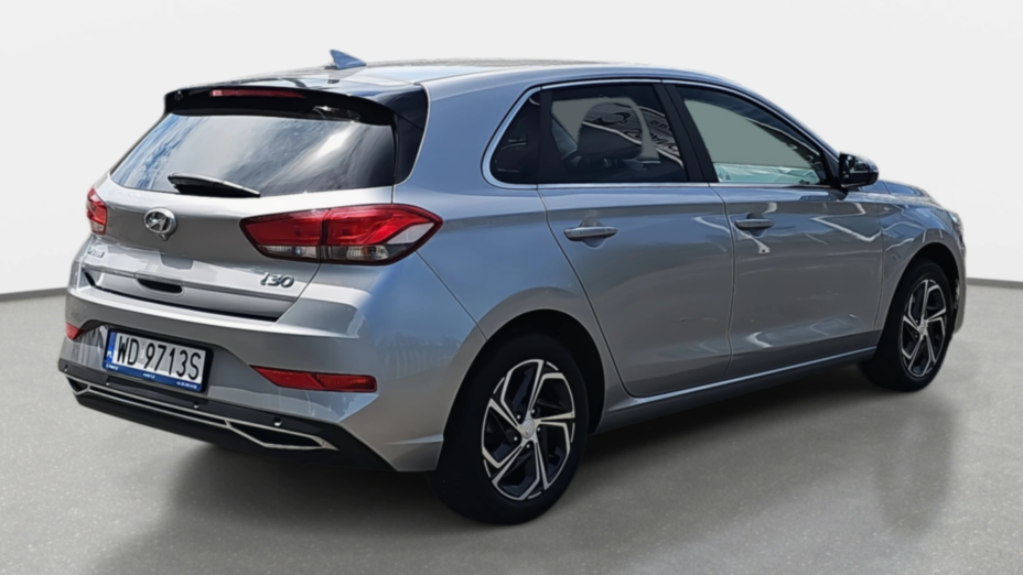 HYUNDAI i30 i30 1.5 DPI Smart