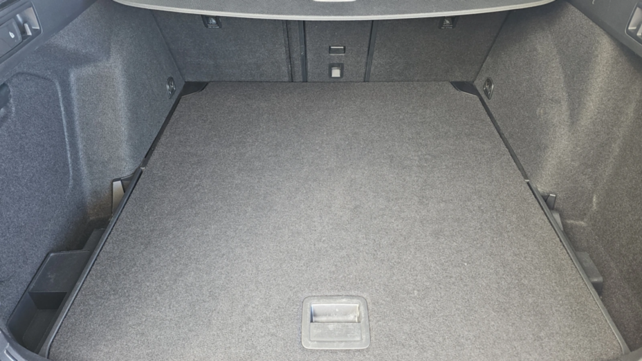 VOLKSWAGEN Golf Golf VIII 2.0 TDI Life
