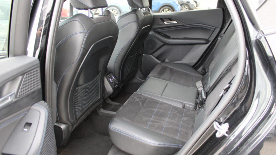 BMW Seria 2 218i M Sport sport-aut