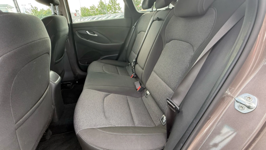 HYUNDAI i30 i30 1.5 DPI Comfort