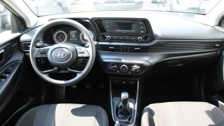 HYUNDAI i20 i20 1.2 Pure