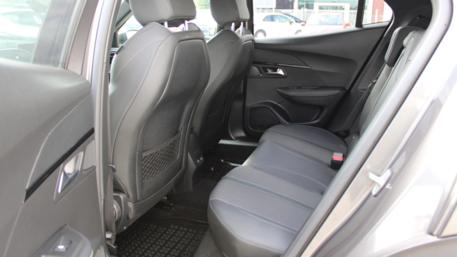 PEUGEOT 2008 2008 1.2 PureTech GT Line S&S