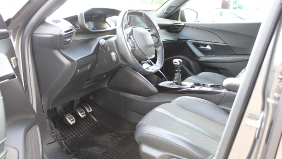 PEUGEOT 2008 2008 1.2 PureTech GT Line S&S
