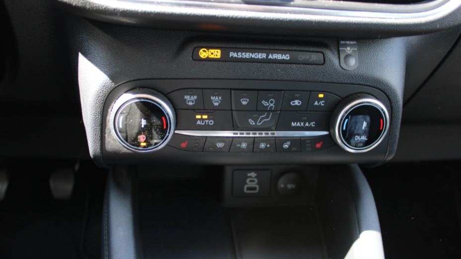 FORD Kuga Kuga 1.5 EcoBoost FWD Titanium