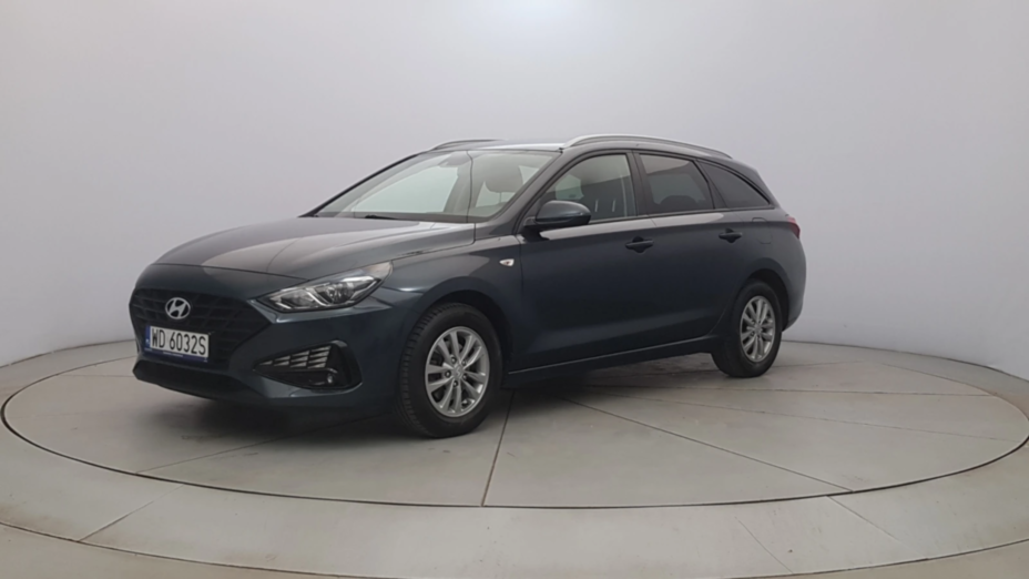 HYUNDAI i30 i30 1.5 DPI Classic +