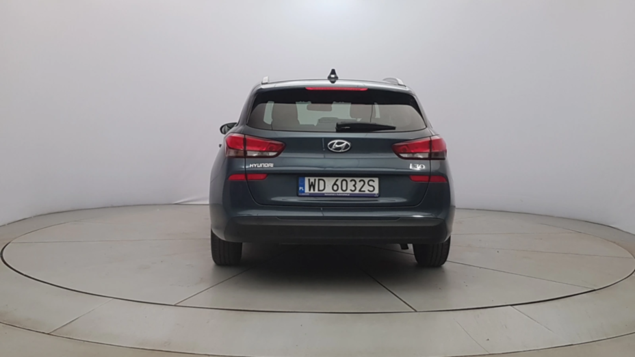 HYUNDAI i30 i30 1.5 DPI Classic +