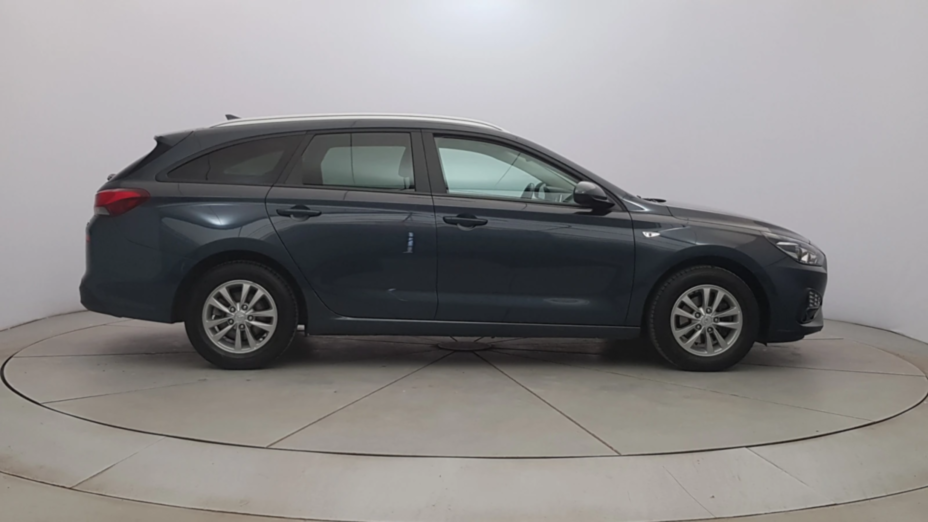 HYUNDAI i30 i30 1.5 DPI Classic +