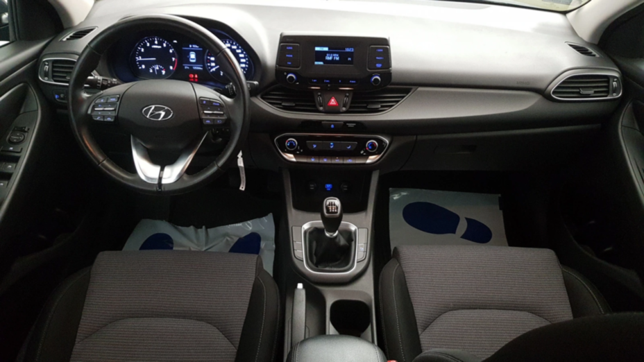 HYUNDAI i30 i30 1.5 DPI Classic +