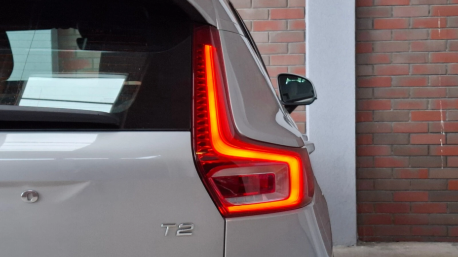VOLVO XC40 XC40 T2 Core aut