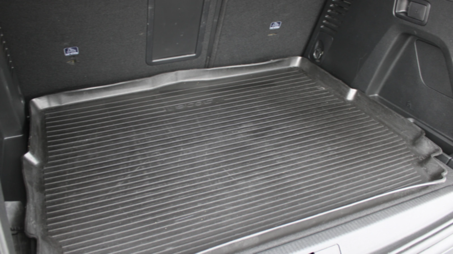 PEUGEOT 3008 3008 1.2 PureTech Allure Pack S&S EAT8