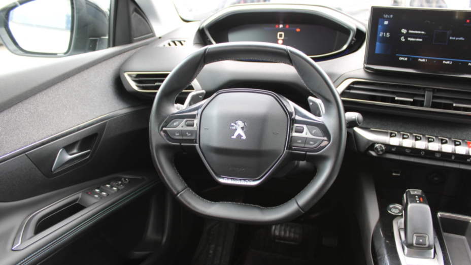 PEUGEOT 3008 3008 1.2 PureTech Allure Pack S&S EAT8