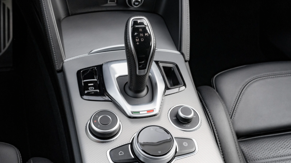 ALFA ROMEO Stelvio Stelvio 2.0 Turbo Sprint Q4 aut
