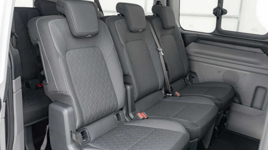 FORD Transit Custom Transit Custom Kombi 2.0 EcoBlue 320 L2H1 Limited Aut. M1