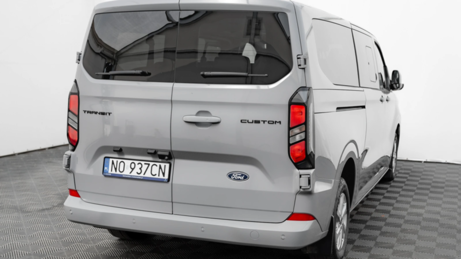 FORD Transit Custom Transit Custom Kombi 2.0 EcoBlue 320 L2H1 Limited Aut. M1