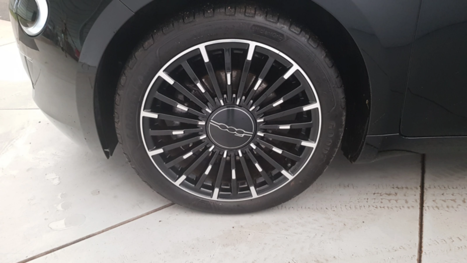 FIAT 500 500 42 kWh La Prima