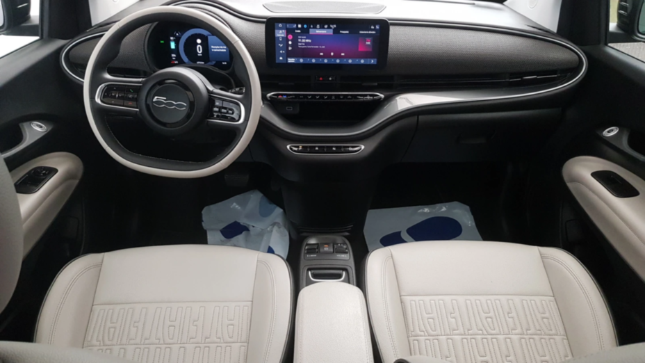 FIAT 500 500 42 kWh La Prima