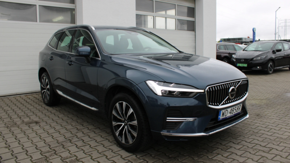 VOLVO XC60 XC60 B4 D AWD Plus Bright aut