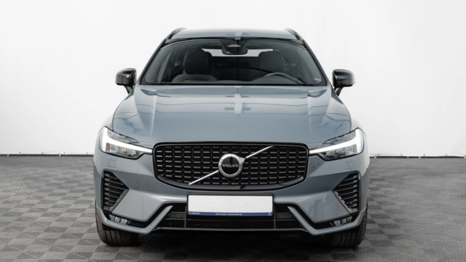 VOLVO XC60 XC60 B4 D AWD Plus Dark aut