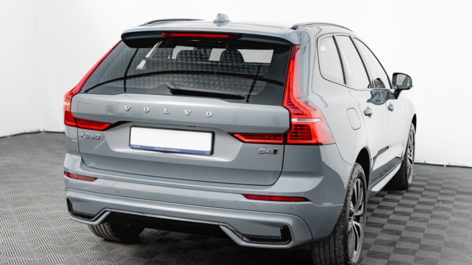 VOLVO XC60 XC60 B4 D AWD Plus Dark aut